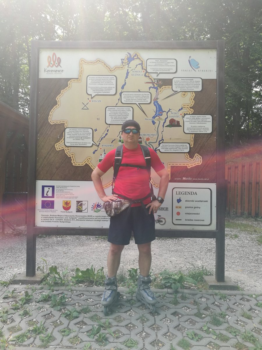 SebstisValkovic's tweet photo. Mała trasa #Rower.owa na rolkach z Córcią #Stopka ➡️ #Koronowo 😎👌✌️ https://t.co/W5TT4o0WIW