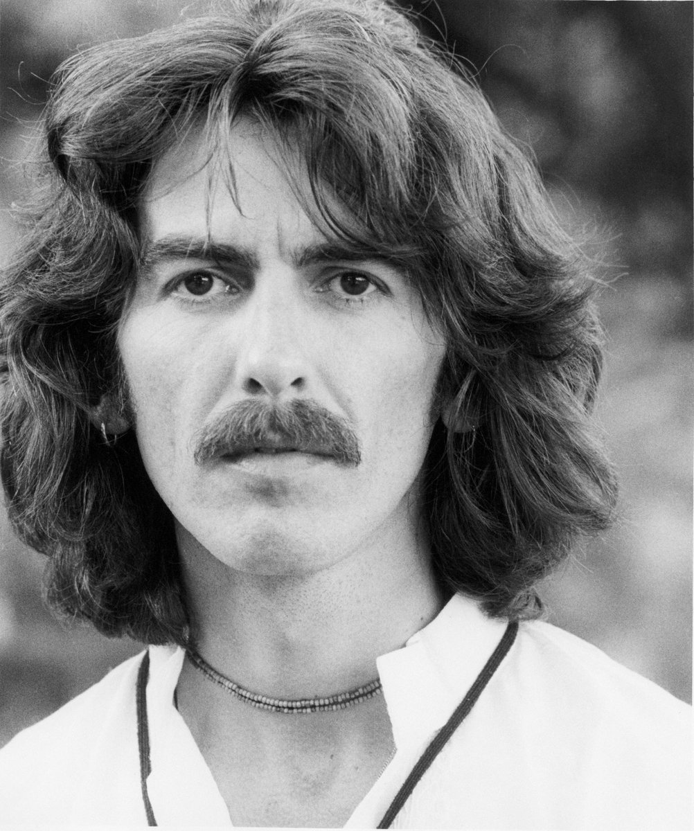 GeorgeHarrison's tweet photo. Right from being children, teach people about their health, about their bodies, about consciousness because it’s all to do with consciousness. Raise the level of consciousness and then everything automatically becomes better. #GeorgeQuote
Chants of India: https://t.co/xeUdjzKB4e https://t.co/jCv5ZslhGr
