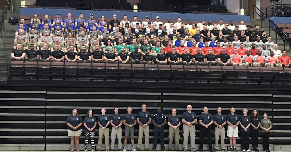 lawfitchallenge's tweet photo. We are Facebook live-streaming the suspect pursuit course! Watch LIVE: https://t.co/j4BkjEg3MJ https://t.co/WDNg0ASUk9