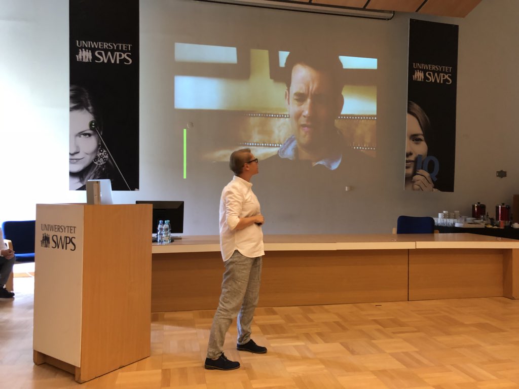 anyzewski's tweet photo. Aktywni. Uxd finał presentation  on studies. #ux #uxd https://t.co/DEWp4W6A4F