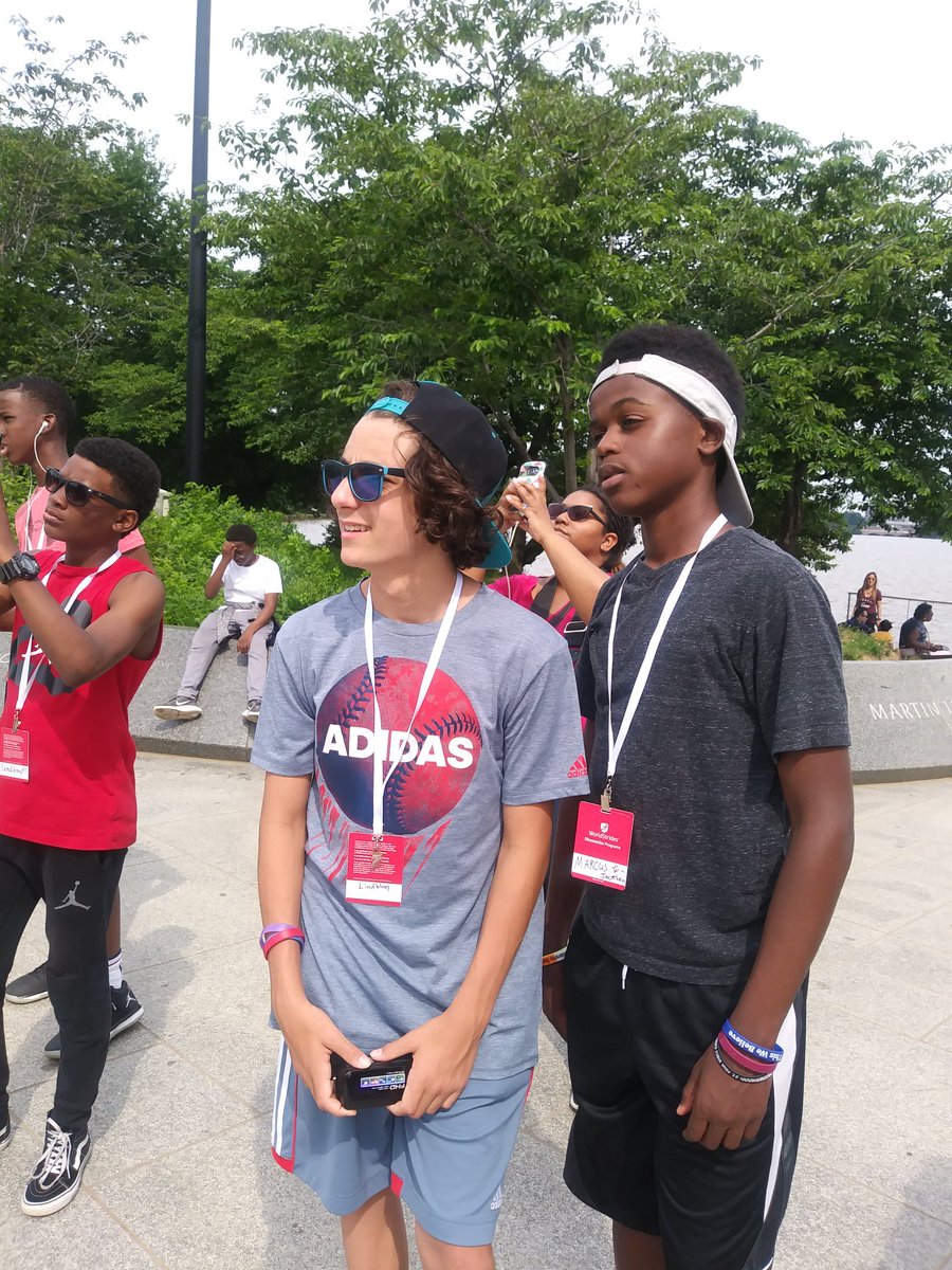JonniaJackson's tweet photo. #lmsa8chi2dc https://t.co/KccR4U3uvN