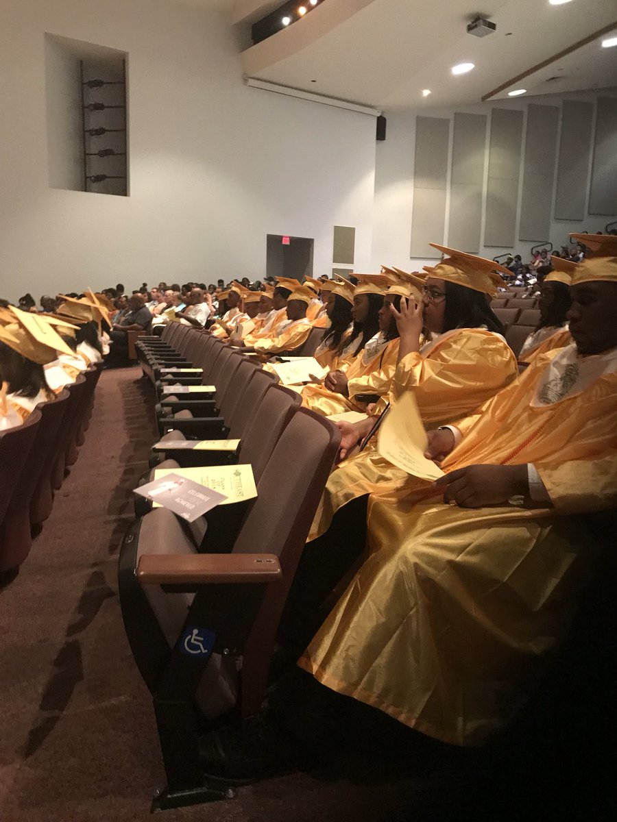 HalifaxRise's tweet photo. Southeast Collegiate Prep Academy graduation Day!! Today is golden!! Congratulations Trojans!! “Class of 2018” @HalifaxRise @SoutheastColle1 https://t.co/jmlSIY6U3B