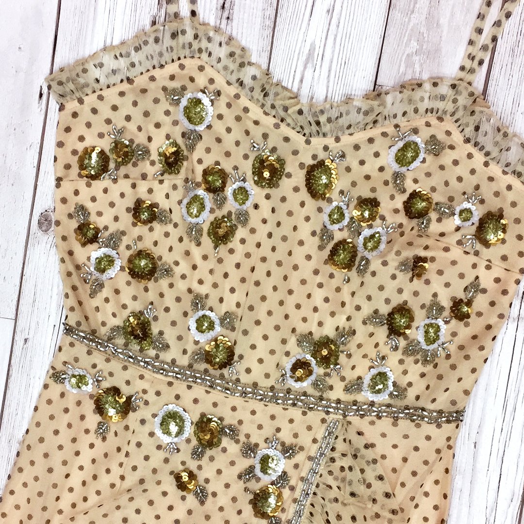 Shop our cute new Caddy dress: ow.ly/cP9B30kpbOD 
#frockandfrill #newdress #fashion