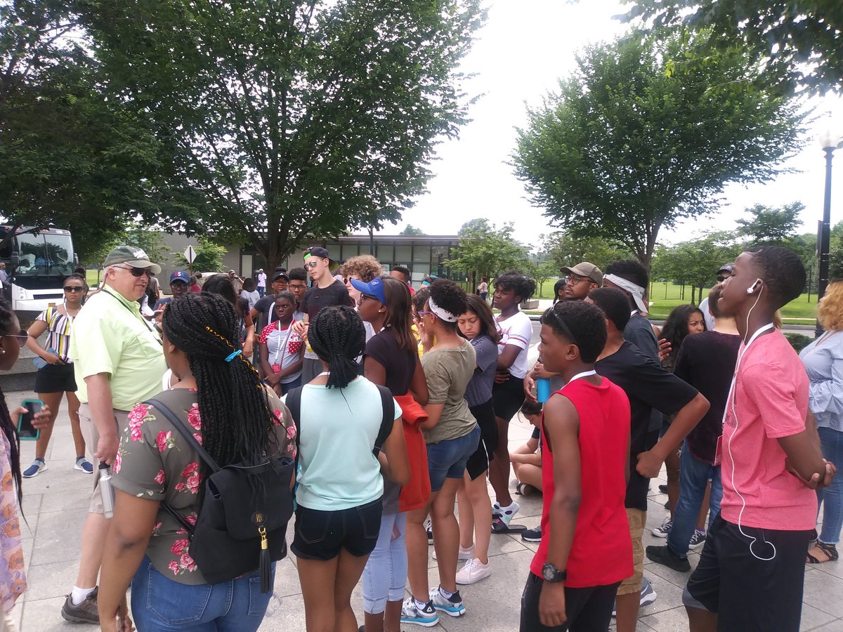 JonniaJackson's tweet photo. #lmsa8chi2dc https://t.co/RcbSaXowGz
