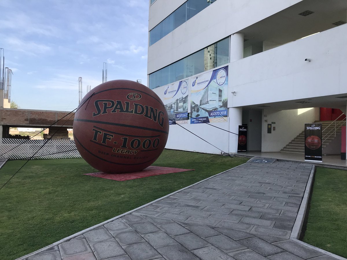 saintpetrelly's tweet photo. #GoSpalding #TeamSpalding @SpaldingMexico https://t.co/PFVss3Emmr
