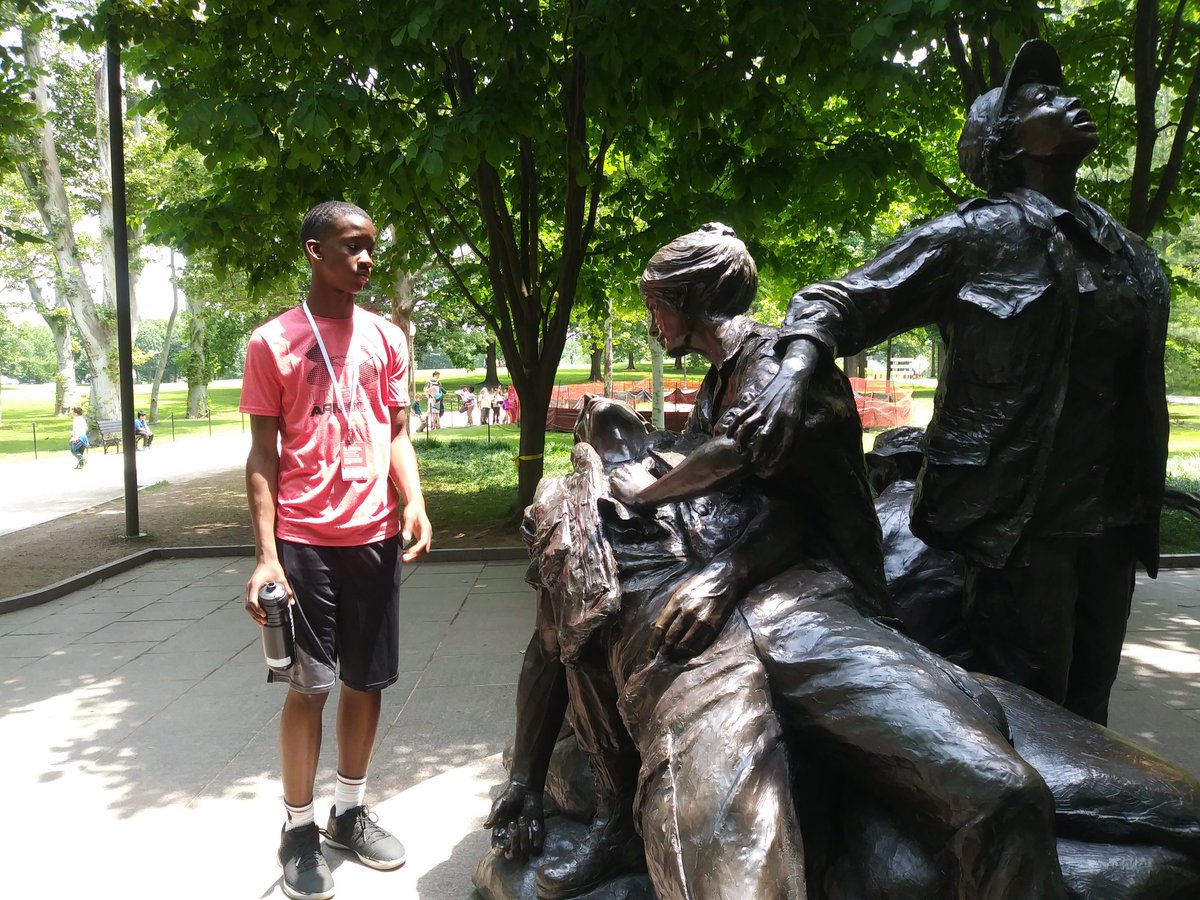JonniaJackson's tweet photo. #lmsa8chi2dc https://t.co/FdkV42rMob