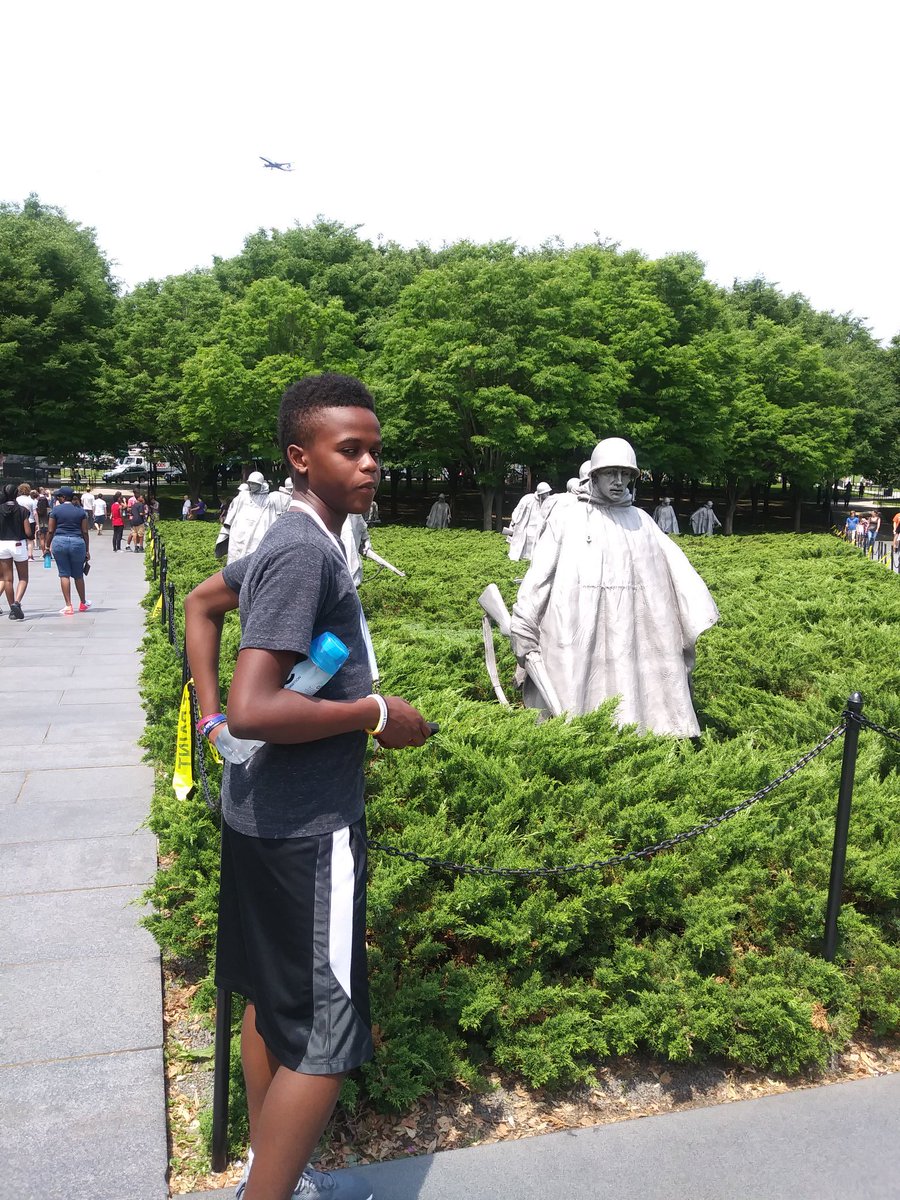 JonniaJackson's tweet photo. #lmsa8chi2dc https://t.co/5uFgISssgR
