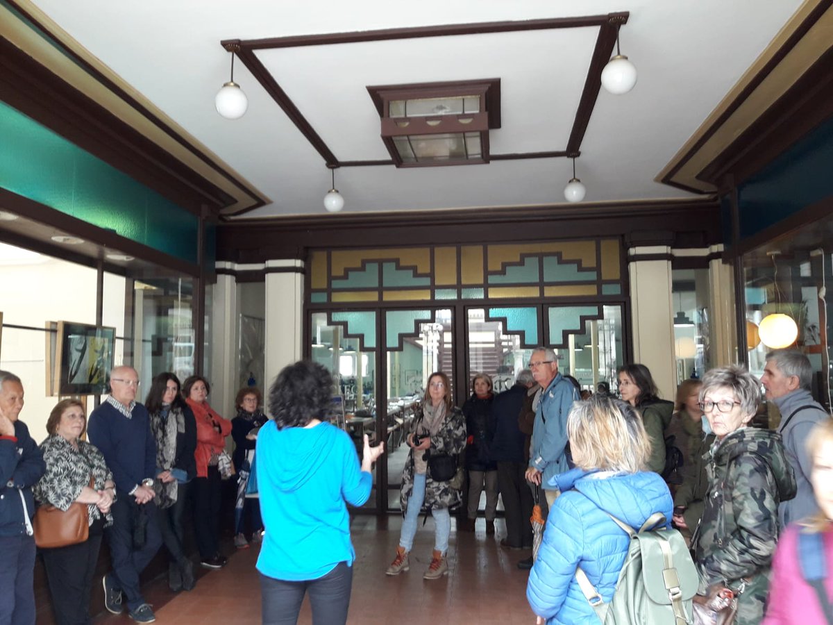 Concello De Oleiros Unha Excursion Organizada Polo Concello De Oleiros Visita Hoxe O Casco Historico De Betanzos E A Fundacion Ciec