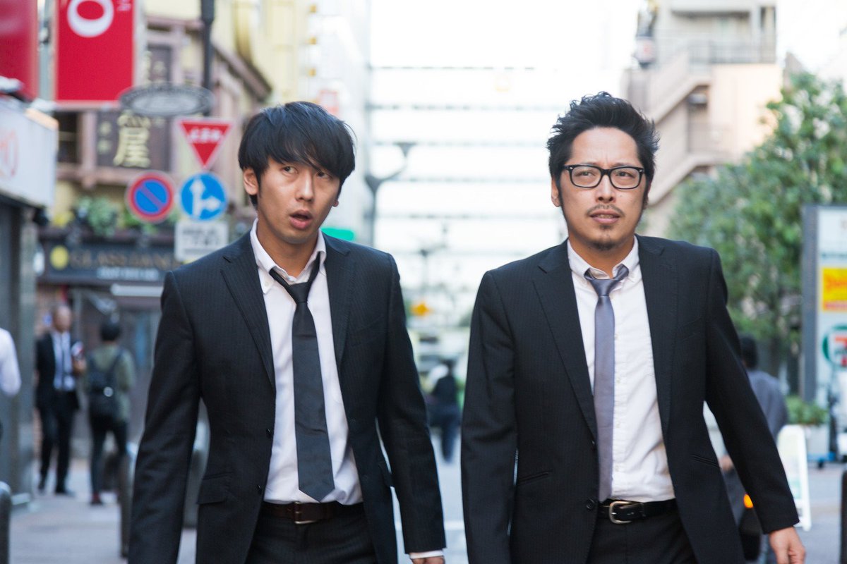 大川竜弥 フリー素材 على تويتر フリー素材おじさん2人組