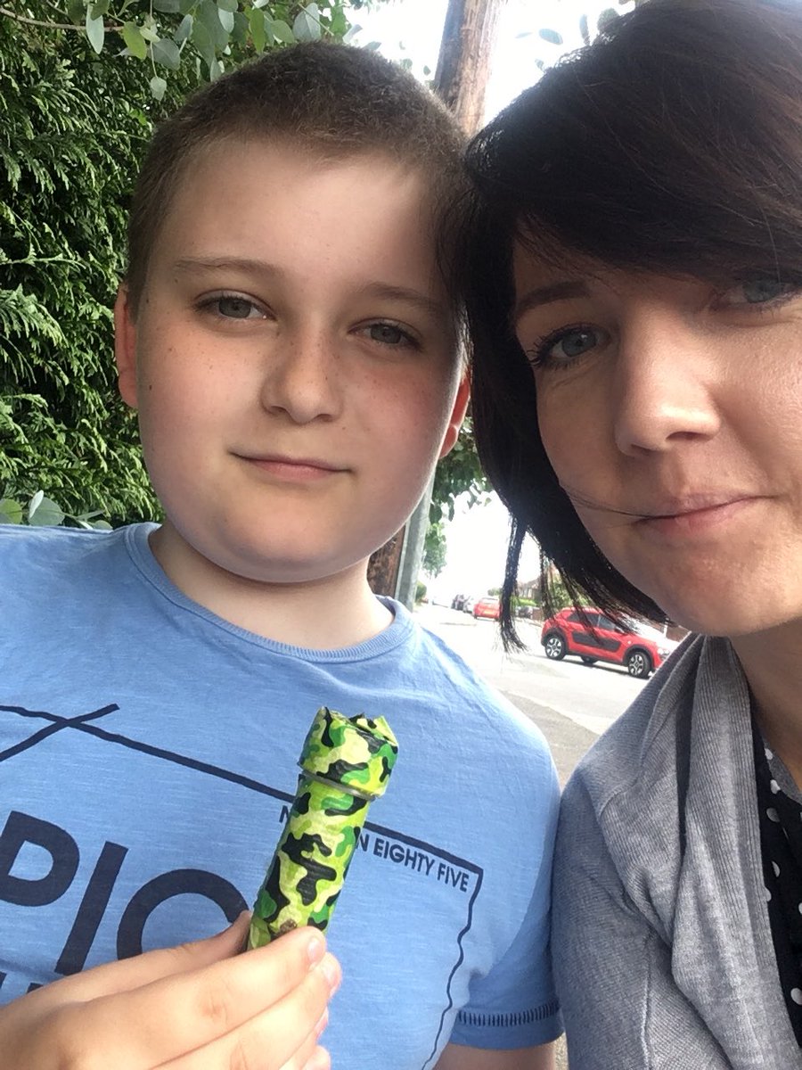 Amy_G2019's tweet image. Sneaky little camo cache found today with my nephew #OTComm #geocaching