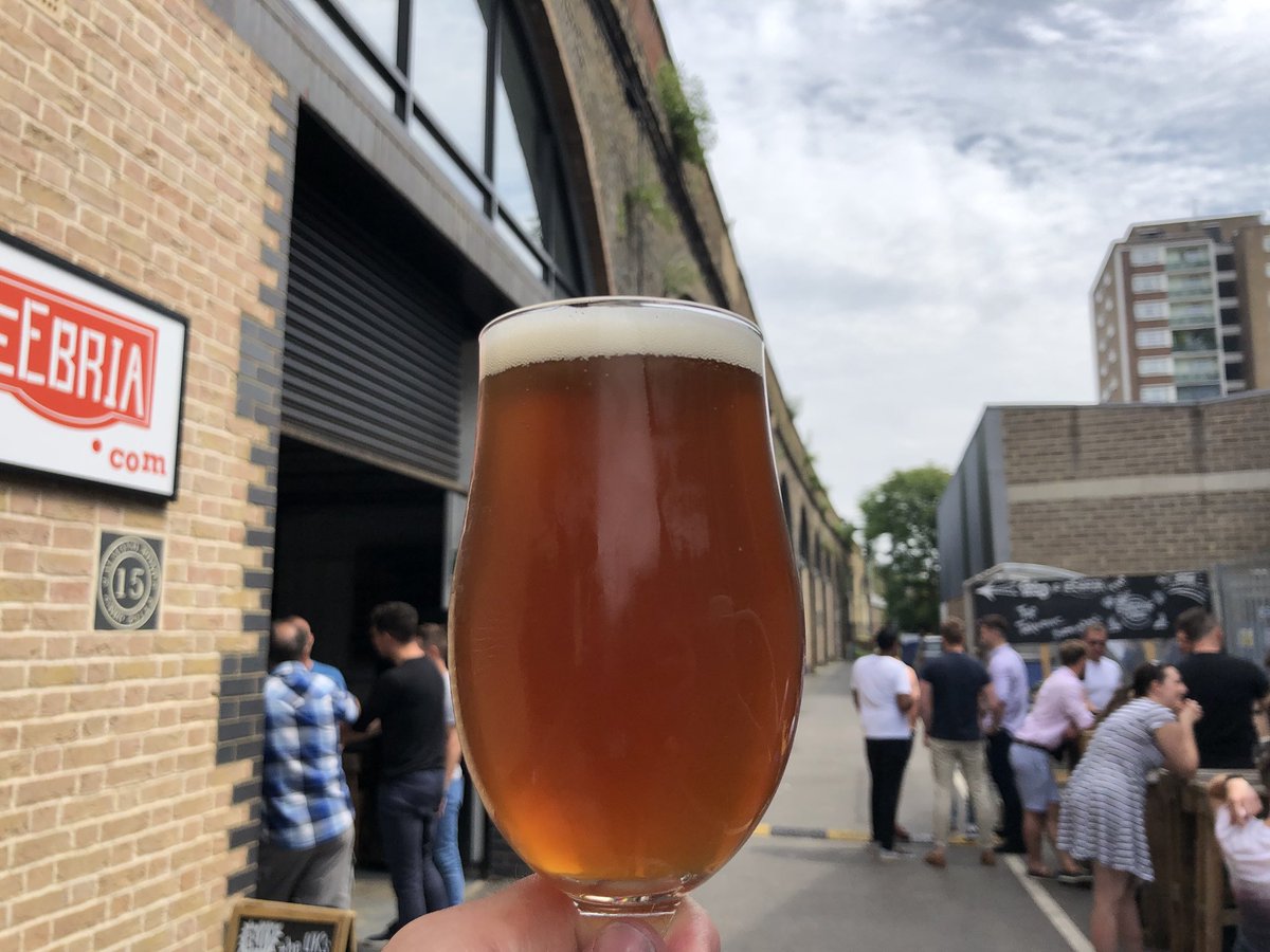 BurningSoulBrew's tweet photo. #Bermondseybeermile Tap takeover today @EeBriaTap come on #London come check us out!🍻
#craftbeer #beer #craftbeercomunity https://t.co/4WKhmZZGBE