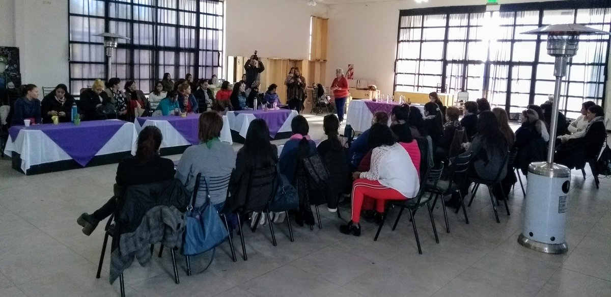 Seminario "Mujer, Política y Movimientos Sociales" 

#10AñosVamosAAndar #ConstruyendoJuntxs