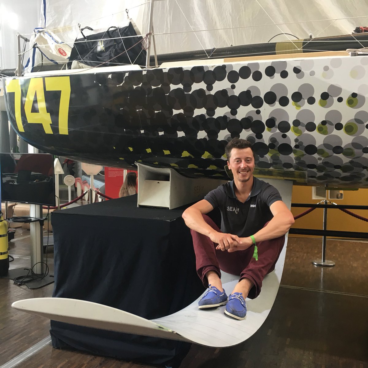 SEAirFrance's tweet photo. [#SEAirOnStage] En savoir plus sur le @SEAir_mini747 à foils de @SEAir_gravity ? Venez rencontrer notre ingénieur navigateur @HugoDjFeyd à la @citedessciences ces 9 et 10 juin 2018 au festival #CiteAventuriers !  #ReadytoFly #SEAir #FrenchTech #GreenTech🌱 https://t.co/TPU8vjAKMZ