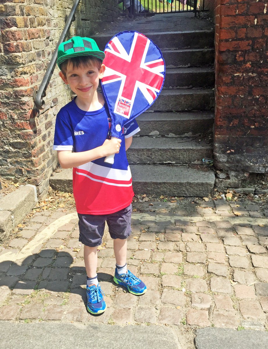 Susieflo_uk's tweet image. I'm so impressed with my son's first ever Tennis lesson with @BritishTennis in Twickenham. He was nervous and afraid he'd be no good, but 1 hour later his confidence is soaring. #TennisForKids