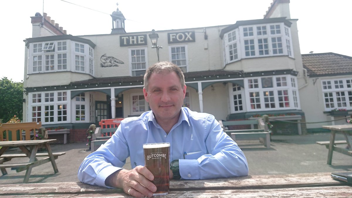 JackLopresti's tweet photo. Enjoying a pint of @ButcombeBrewery at The Fox in #EasterCompton waiting for the local Fun Day! https://t.co/FzPqDumB8q
