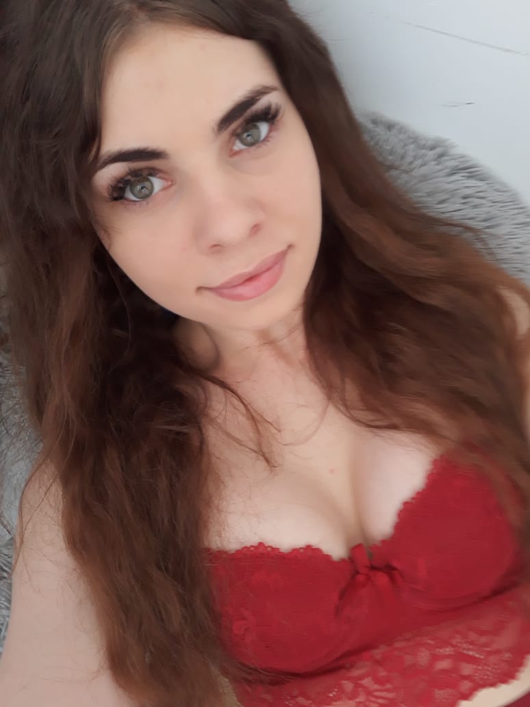 _MargoHot's tweet photo. Selfie from __MARGO__. The BongaCams site model. https://t.co/dVK5TlkqhU #BongaCams #__MARGO__ #webmodel #teen #selfie https://t.co/xFh2q2ZQqv