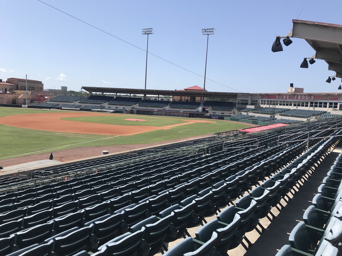 Come celebrate everybody’s favorite date with <a href="/ChrisJohnson28/">Chris Johnson</a>! It’s a #nice day at <a href="/OsceolaStadium/">Osceola Stadium</a>! Our doubleheader starts at 4pm! 😏

🎟👉 milb.com/tickets/single…