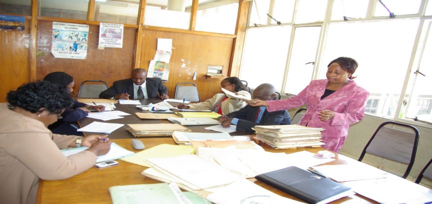achmag_villy's tweet photo. An appraisal exercise session way back in 2011 for @NRB_County047  with @DiffenceTole, memories are made of this cc @SusanKibaara1 @nipk_kenya @ICArchiv @ICArchiv_NP @RecordsEA #IAD18 #archivesmemory https://t.co/pDCZBgzDb3
