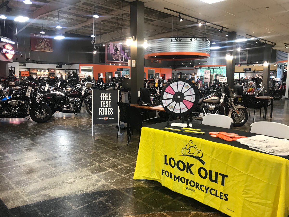 LCHealthDist's tweet photo. Today, the Lake County Safe Communities Coalition is here at the Western Reserve #harleydavidson's #HogsForDogs #Run promoting #motorcycle safety and awareness! Remember: Ride Smart! https://t.co/kQxXmWdisP