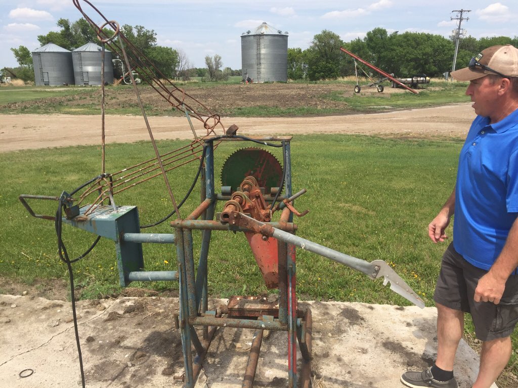 Timothy Henry tweet media