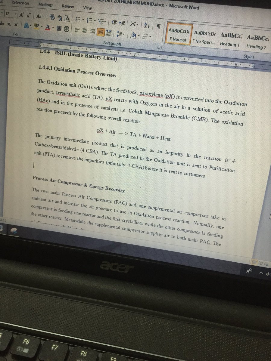 xhilmi's tweet photo. Bila nak raya tapi report ko x siap lagi. Nak submit lps raya. Sumpah kalau aku x buat skrg ni. Mmg x siap terus report aku lps raya. Yerla. X kan nk mengadap report masa Raya. Hahhaa. Aku ada kehidupan perlu dirai. Daaaa... #ProcessChemical #NakBuatPTA #reportInternship https://t.co/mttxUP1tR0