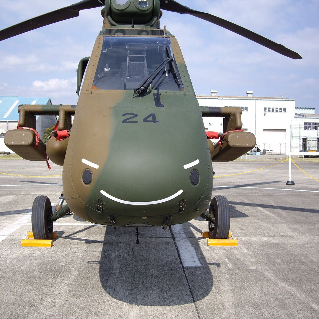 Yoshi0310 Twitter પર 陸上自衛隊 ヘリコプター 蔵出しお気に入り画像 ゆるキャラoh1 シンプルなノーズアート