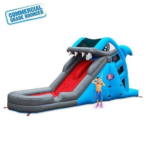 thebash's tweet image. Happy 1st anniversary to @remixeducation 🎉 a #partyinflatable company from Lexington, Kentucky! Check them out for your next event! bit.ly/2l0lm1c