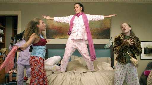 13 Going On 30 (2004)- cute cute cute- 13 year old girl wakes up as the 30 year old her and tries to figure out what happened in her life- be careful what you wish forrrr- the way she stuffed tissues to have boobs is v funny- that doll house is so cUTE