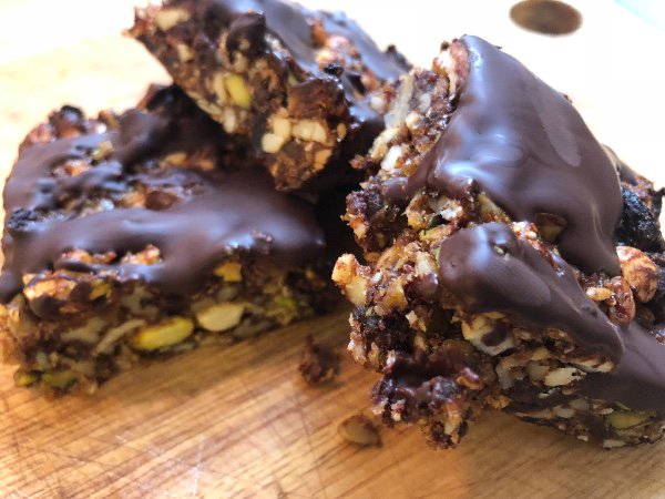 livefreewell's tweet photo. Summer News from Live Free - https://t.co/hphdUlPaUb Kinstretch Summer Classes, Paleo Deliciousness Bars, Yummy Fish Stew and Do you have Sedentary AREAS in your BODY? https://t.co/NZTEjXaQSq