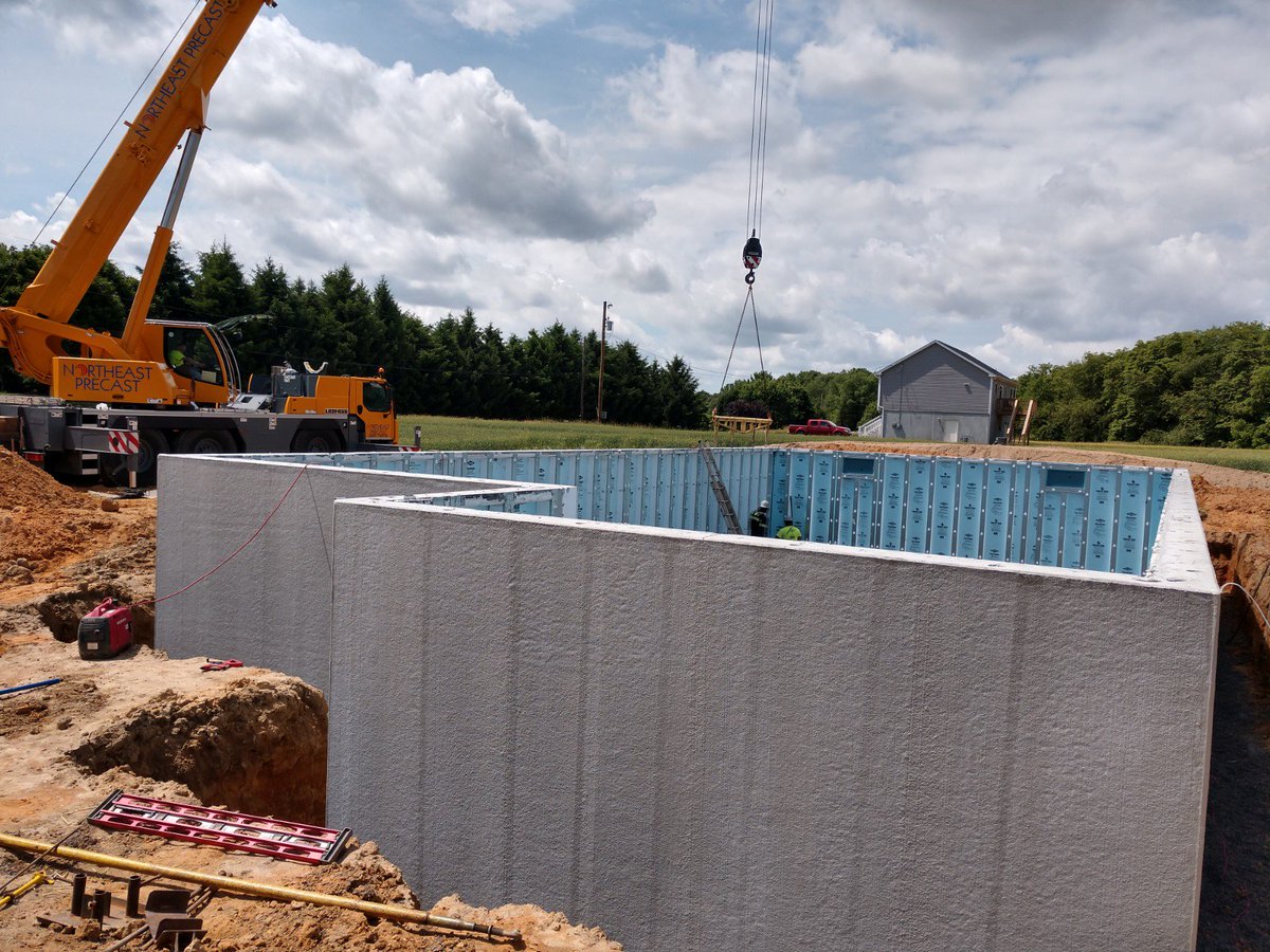 selectmodhomes's tweet image. Doing what we do best! #modulars #modularhomes #mods #nj #southjersey