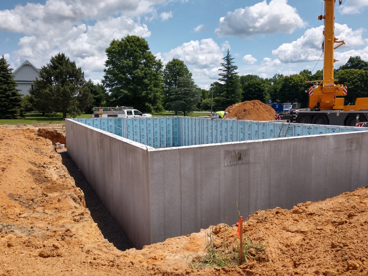 selectmodhomes's tweet image. Doing what we do best! #modulars #modularhomes #mods #nj #southjersey