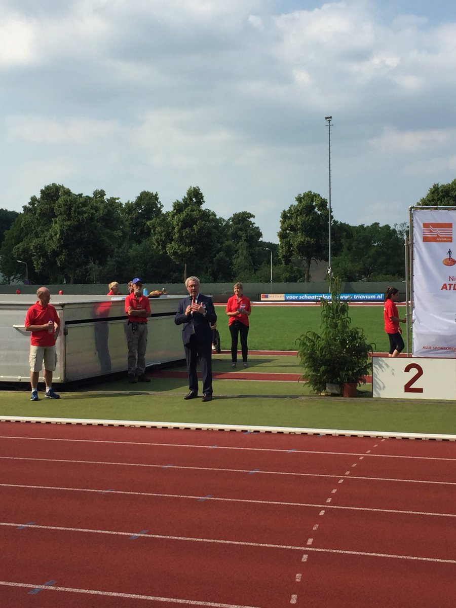 Afsluiting van Jan Markink <a href="/provgelderland/">Provincie Gelderland</a> <a href="/GSO2018/">Gelderlandsportonbeperkt</a> voor het <a href="/OnkPara/">ONK Para Atletiek</a> 2018! Iedereen bedankt voor de top editie! Tot volgend jaar 👋