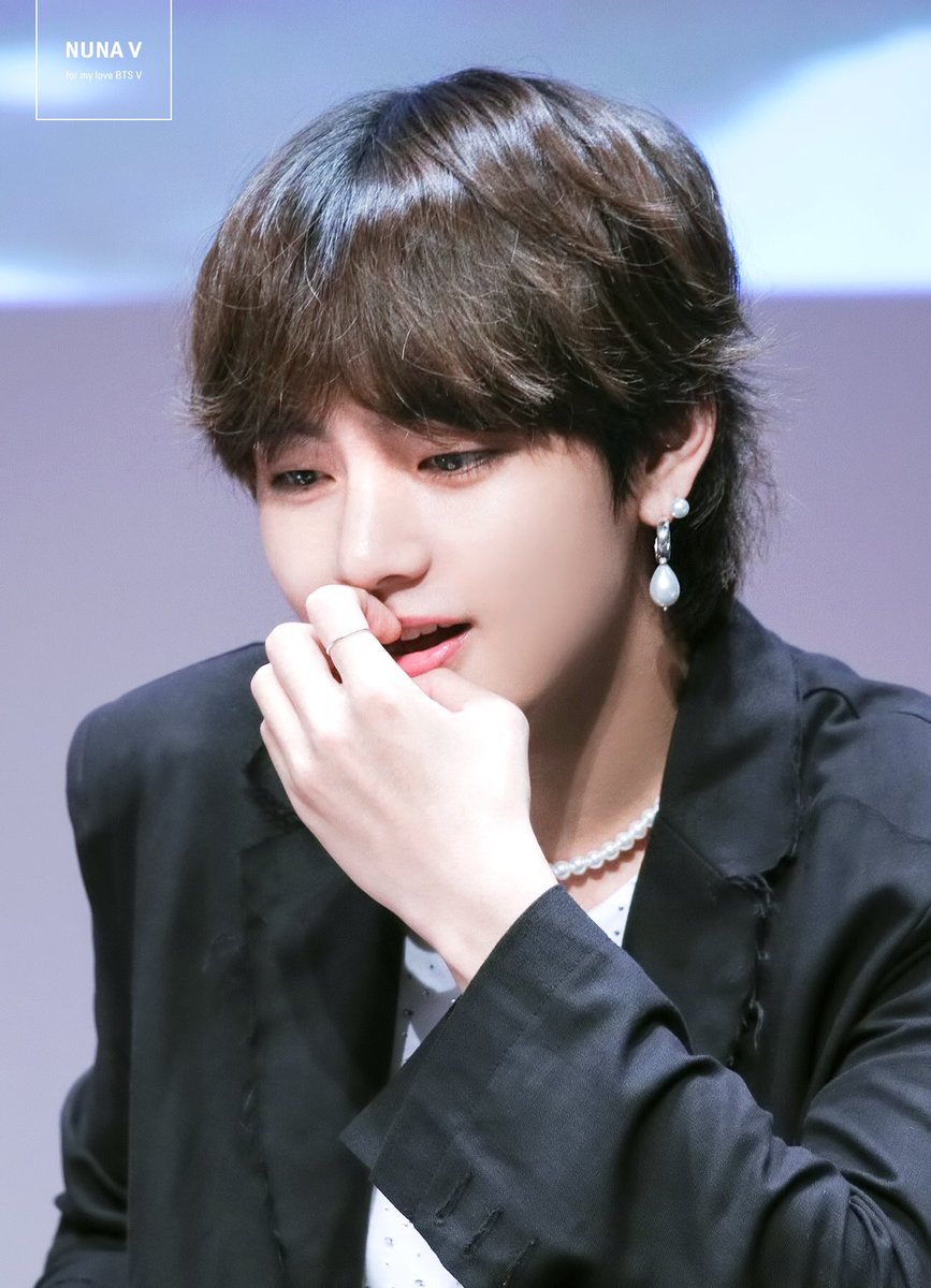 taehyungpic's tweet photo. https://t.co/aVAQUdcBxE