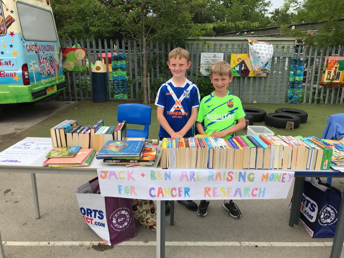 jilld118's tweet photo. Incredibly proud of this pair. £80.70 raised for ⁦@GS_Hospice⁩  #bookselling #mtvssummerfair #grandadmemories https://t.co/R6epJkW5MG