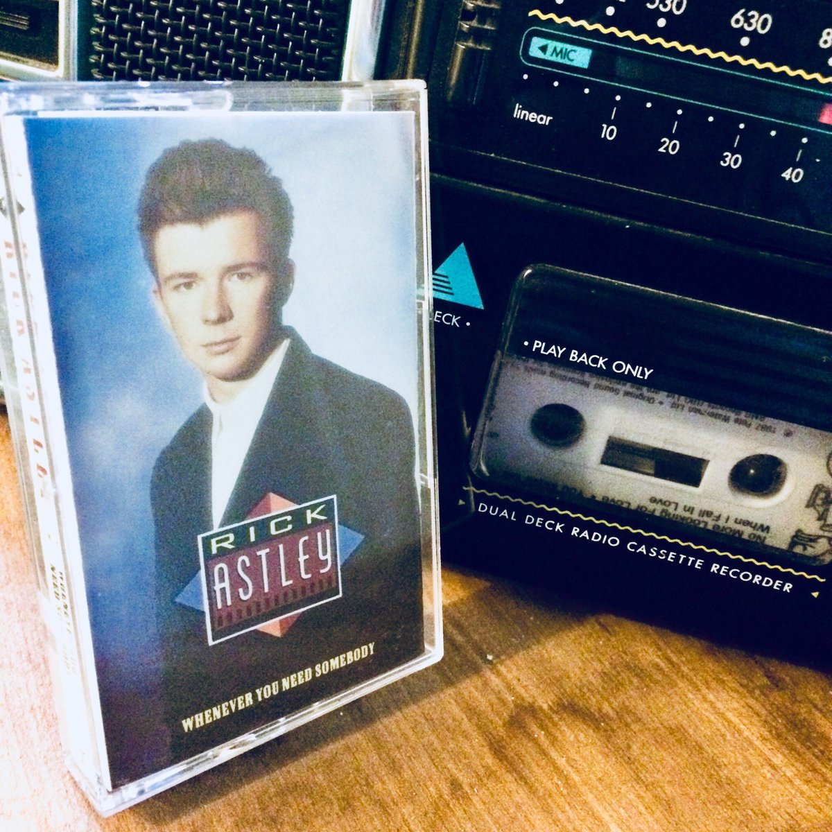 bandandthebeat's tweet photo. Packing up for our move to Wilmington NC. Rick Astley is on the deck! #musictomoveto #musicforpacking https://t.co/FDpMZVuFvE