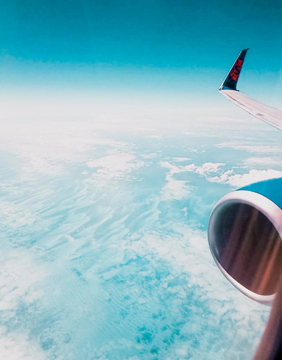 SunCountryAir's tweet photo. Spending our days turning “feeling blue” into a positive thing. Where are you off to next? #TravelMore #SCASkyView
Photo by Instagram user, @mickeysue27. https://t.co/IInGMSRYMZ