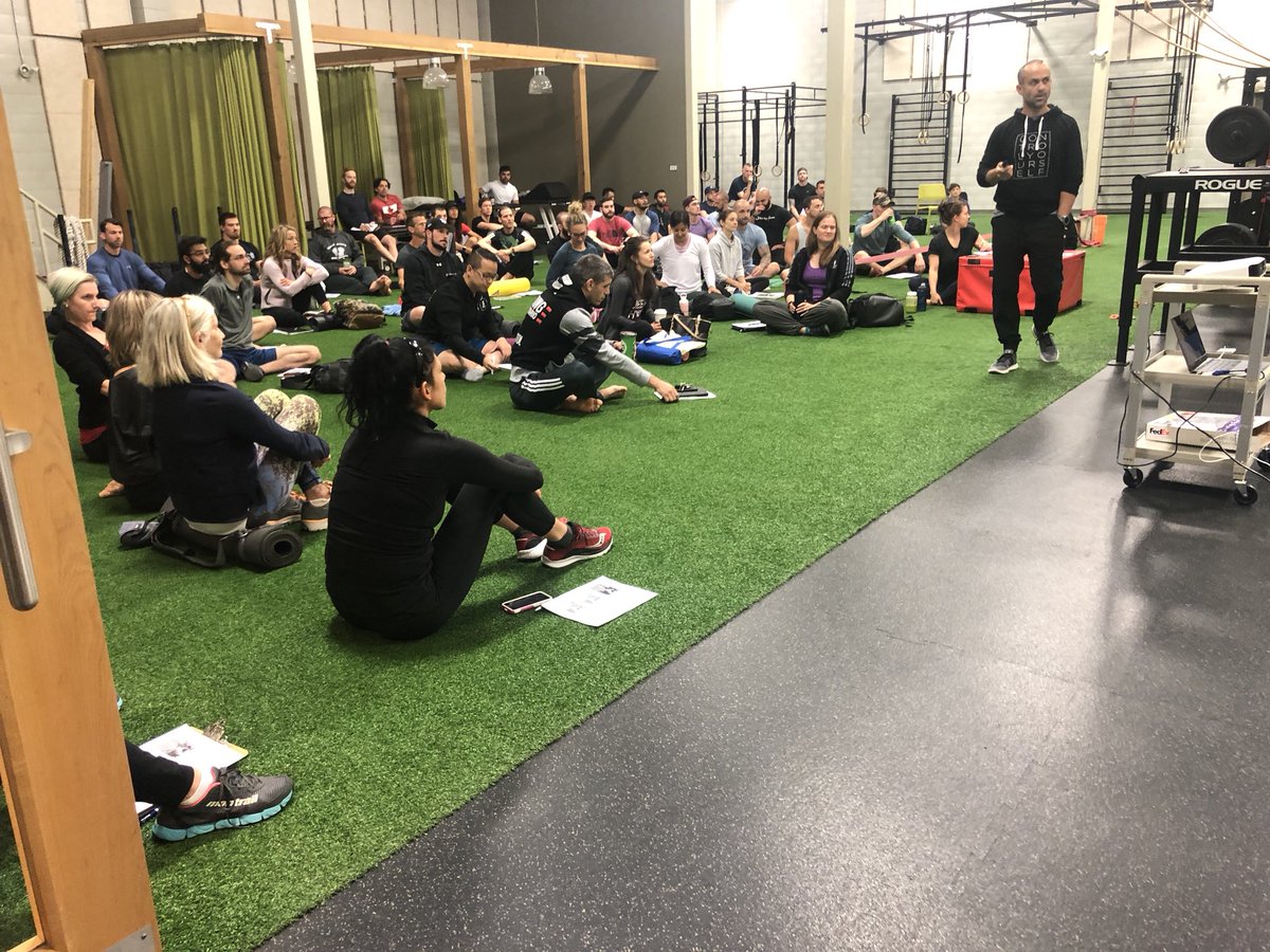 humanvers2's tweet image. FRC with @DrAndreoSpina is underway here in Ottawa #controlyourself 😀