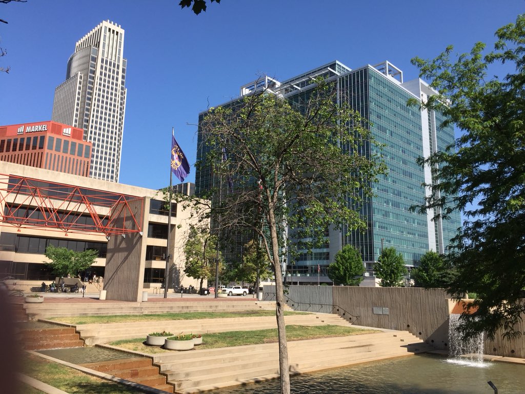 N8chrPhotog's tweet image. The view behind my booth at the Omaha Summer arts festival this morning. It promises to be another great day at one of my favorite art festivals in the country! #osaf