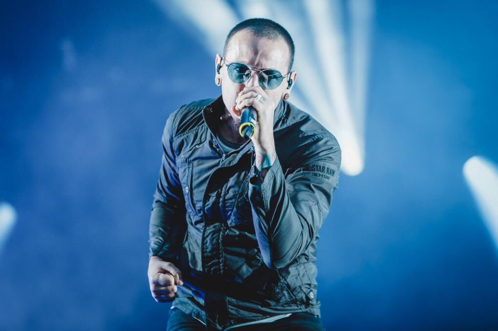 LPLive's tweet photo. One year ago today, @linkinpark kicked off the #OneMoreLight European Tour with a great performance at Download Paris! https://t.co/2fU9S40lyw https://t.co/bSttzgpZYS