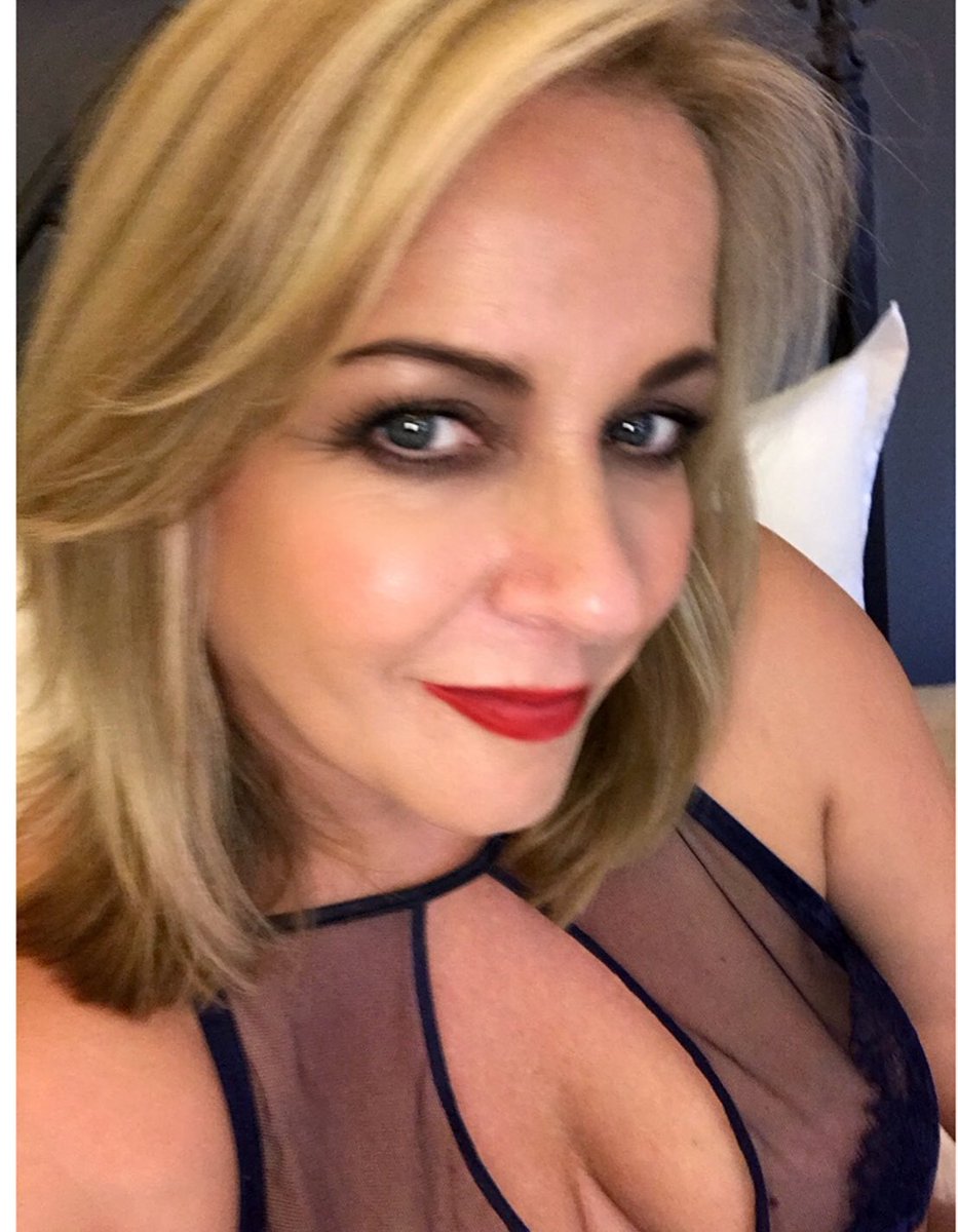 @Kimmie3235 #weekendvibes #SaturdayMotivation #AdultWorkCam #camgirl #EyesOnYou #stunner #beautiful #LoveIsland #TreatOfTheMonth #AlwaysSoHot #MILF #lingerieoftheday #porn #wank #SaturdayNight #fun #wow #SexyAsFuck #SexySaturday #maturewoman #headturner #AdultWorkMag #COVERGIRL