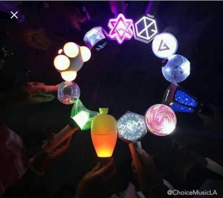SeoulLoungePH's tweet photo. 🍹 #SLPHGA KPOP LIGHTSTICK OF YOUR CHOICE GIVEAWAY 🍹

-PH only
-See photos for mechanics
-We might add one more winner if we reach 50 lightstick orders.

#W1OneTheWorldMNL https://t.co/G0jQruikxA