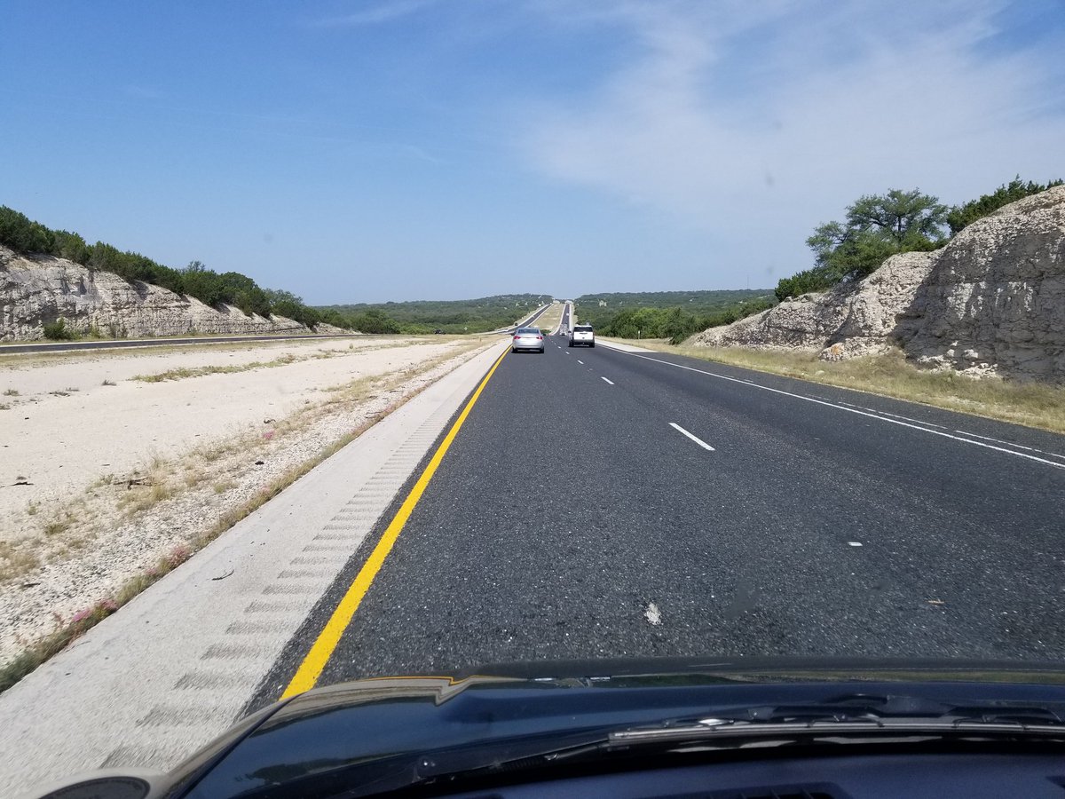 FCAustinElite's tweet photo. Head West, young woman! The Elite are on the way to El Paso to take on #ASAElPaso We'll be in Mountain time tonight. No word on a live stream yet. We'll keep you posted. #EliteExpress #AustinElite https://t.co/i6gElQmm6P