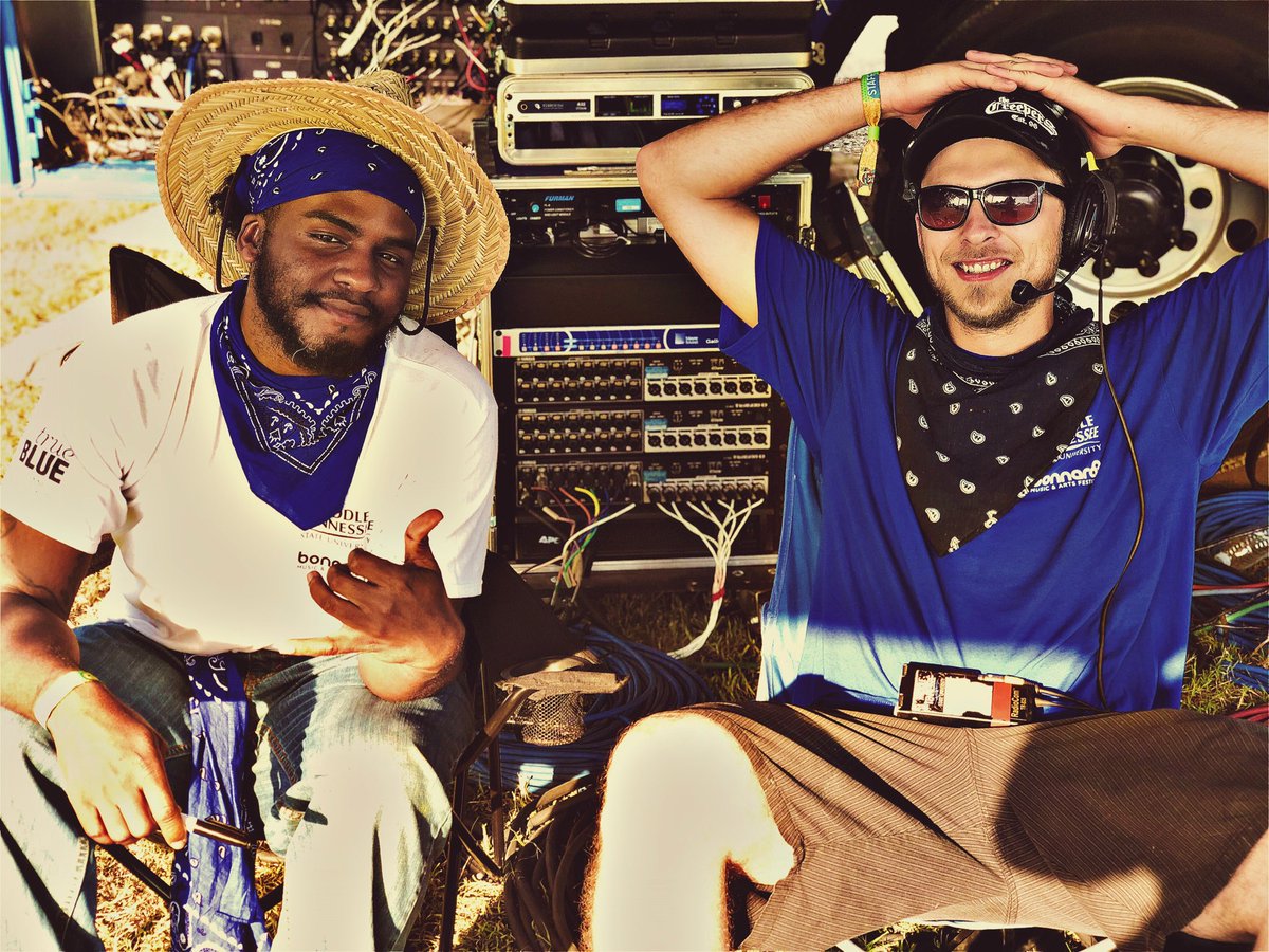MTSU's tweet photo. More images from @Bonnaroo as #MTSU multimedia students turn the festival into their classroom. #Bonnaroo #mediacareers #TrueRoo https://t.co/c3zXWJckgo