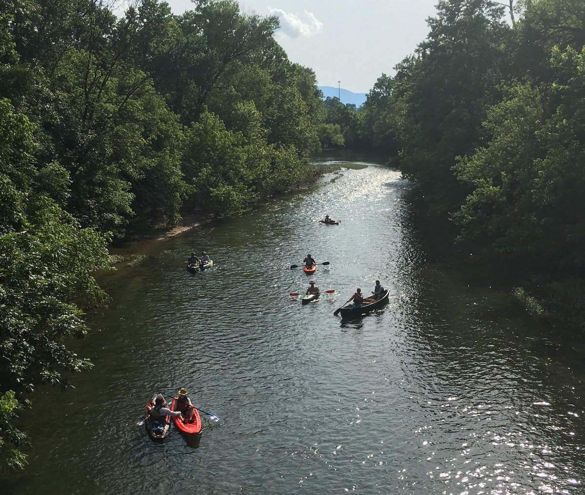 TroutUnlimited's tweet image. "Voices from the river: The plastic hatch." A swarm of kayakers can put a short halt to fishing. But having more paddlers on your favorite fishing river is generally good because those folks are stakeholders who care about the place, just like anglers. bit.ly/2xV28U5