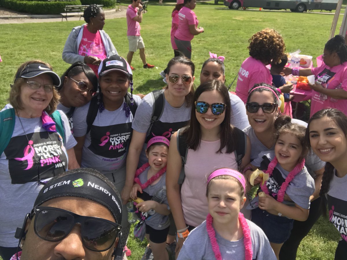 MrRichT1P's tweet photo. Staff parents and students from @BSTEMhartford representing @SusanGKomen #bstemhartford #morethanpink #NerdyForACause @Ms_Wyluda @ms_smccarthy @GalGabrielle https://t.co/hAgEPvx7ts