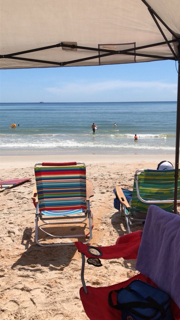 Beach time!! Hope you’re enjoying summer!!