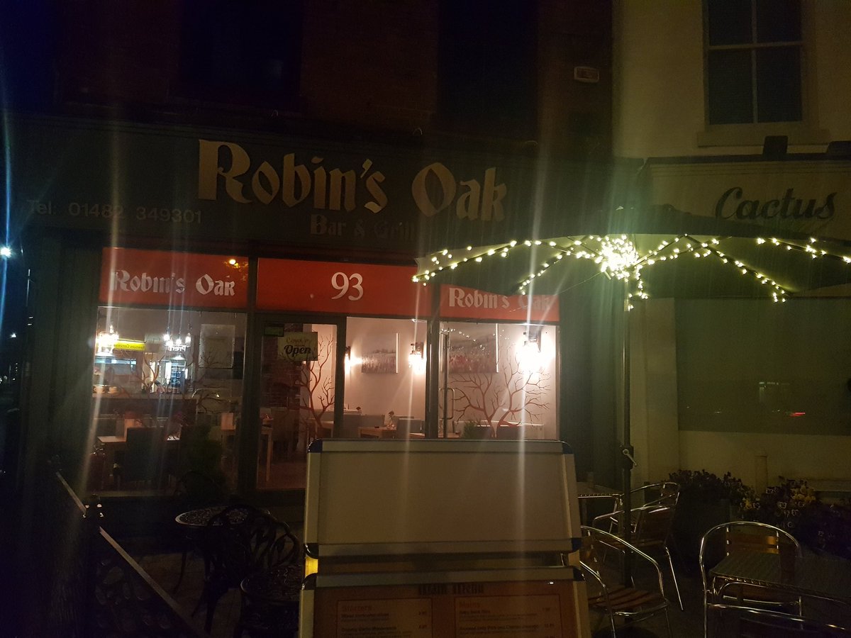 Robin`s Oak Bar & Grill Hull (@restaurantrobin) on Twitter photo 