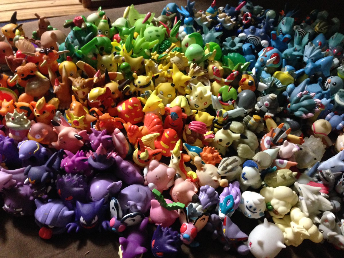 村上真平 花柄ランタン 持っているポケモン指人形をグラデーション分けしていたら小1時間経っていた T Co Vfcmydbv11 Twitter