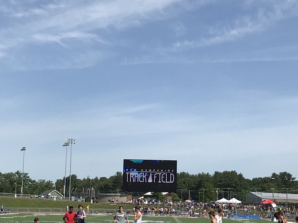 NWC_XCTF's tweet photo. New England Outdoor Track Championships from University of New Hampshire! Kat Jacobs running the 100m High Hurdles &amp; DeAnte Anderson in the 100m dash. https://t.co/PxYPU0dwjz