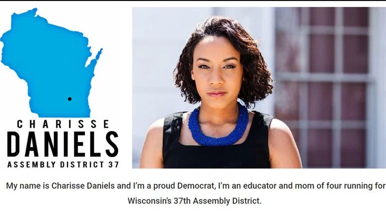 BlueSea1964's tweet photo. 🚨 ‘Proud’ Democrat Inspired To Run For Office To Fight Trump Accused Of Forging Names On Nomination Docs!

#Fraud #Criminal #LockHerUp
#BluestarZone

 https://t.co/1gWZuPcGUS https://t.co/JtufM4z477